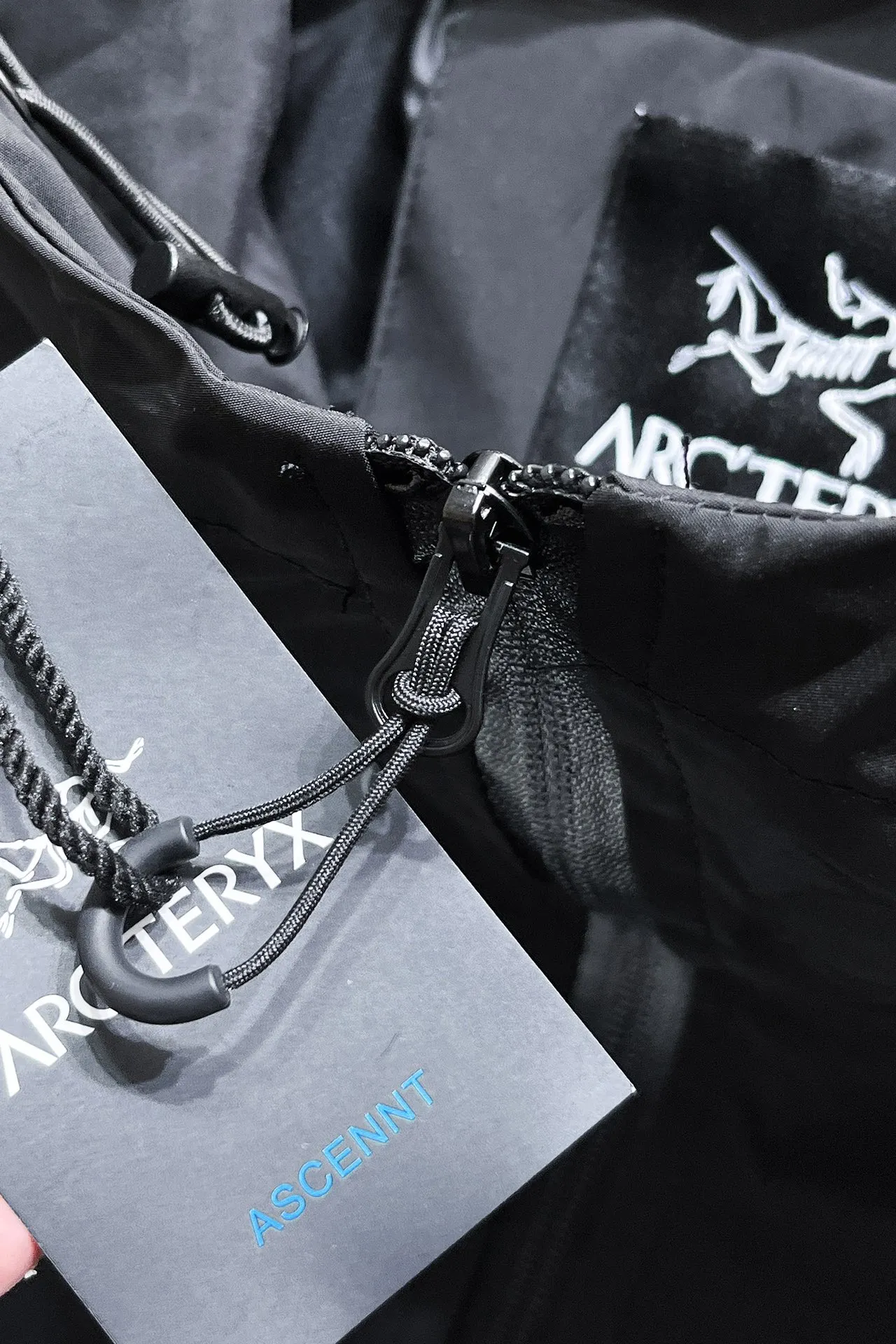 Same Style， ， 2026 New Arrival ， Original Premium Breathable ， ， ， Quality。 ， Sizes：M～3XL